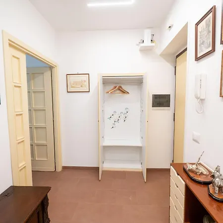 Ernesta 3br Lovely By The Spanish Steps Apartament Rzym