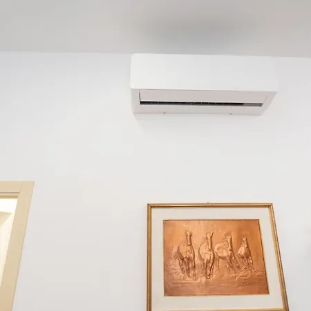 Apartament Ernesta 3br Lovely By The Spanish Steps